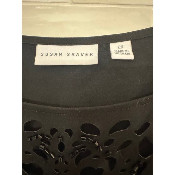 Susan Graver Black Top Women’s 2X Cutout Beaded Detail 3/4 Sleeve - Picture 4 of 4
